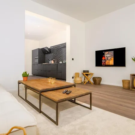 Zilt - Stijlvolle En Cozy Loft דירה